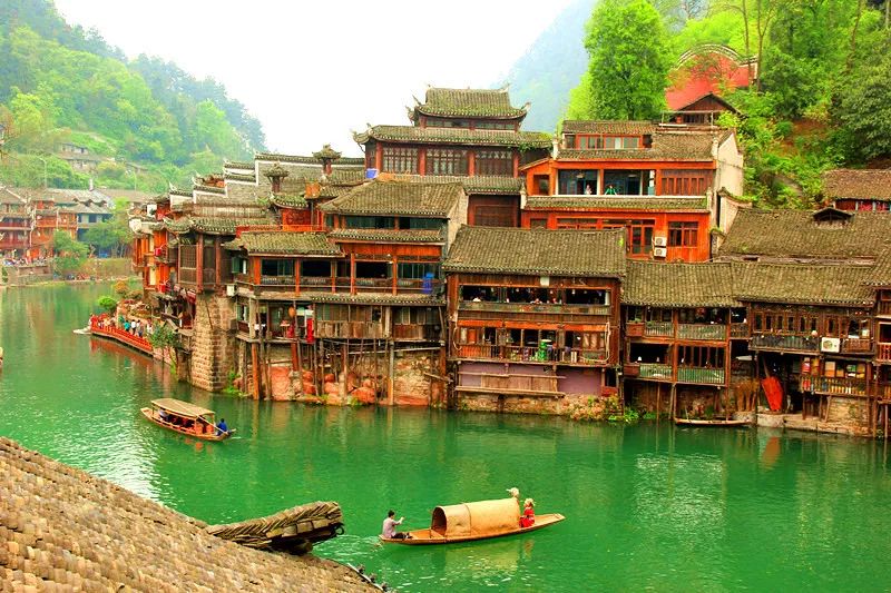 湖南特色播音稿精选